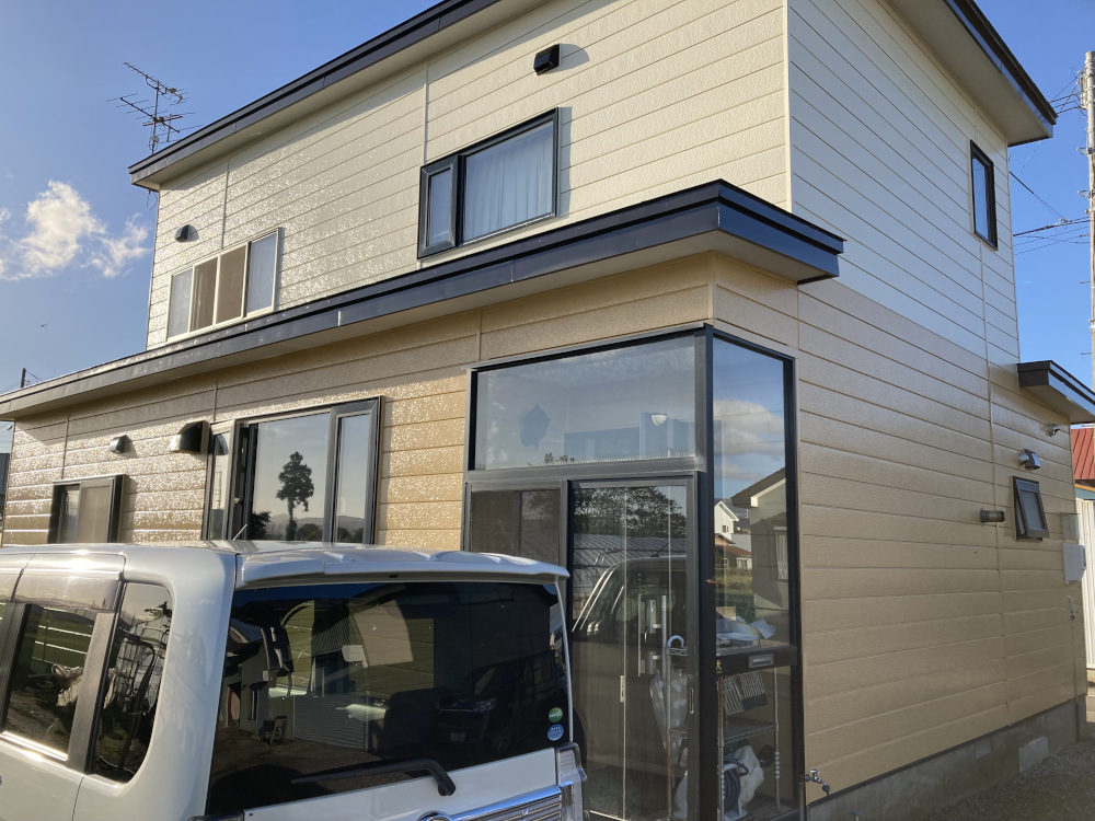 北海道北斗市 外壁＋屋根